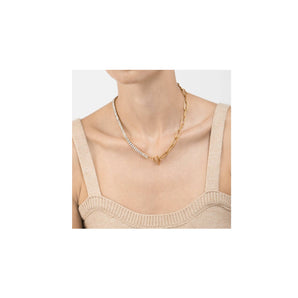 This stunning necklace features an elegant combination of baguette crystals and paper clip-shaped links. The luxe design brings half the gorgeousness and more than doubles the bling to your style.