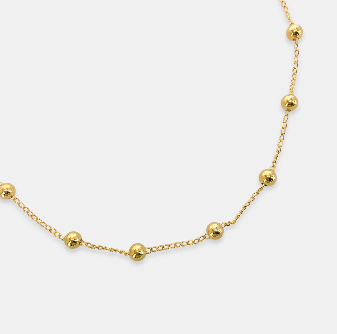 water resistant necklace. brazilian gold filled