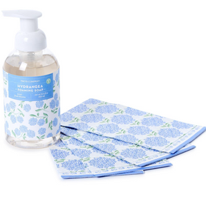 foaming soap set with towls